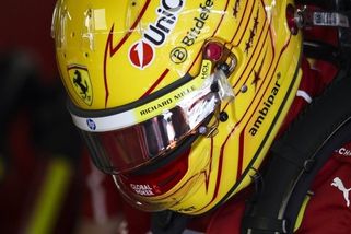 Lewis Hamilton pod palbou kritiky: Věk jako handicap